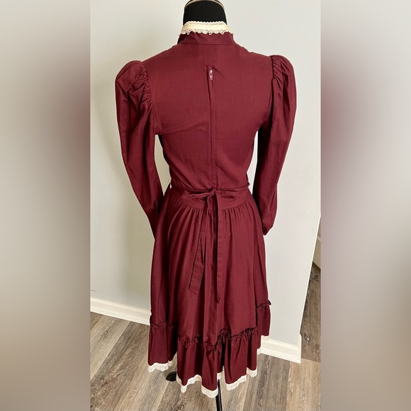 Vintage 1970s Gunne Sax by Jessica San Francisco Victorian Prairie Dress size 9 - Picture 7 of 9